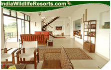 Dholes Den Resort